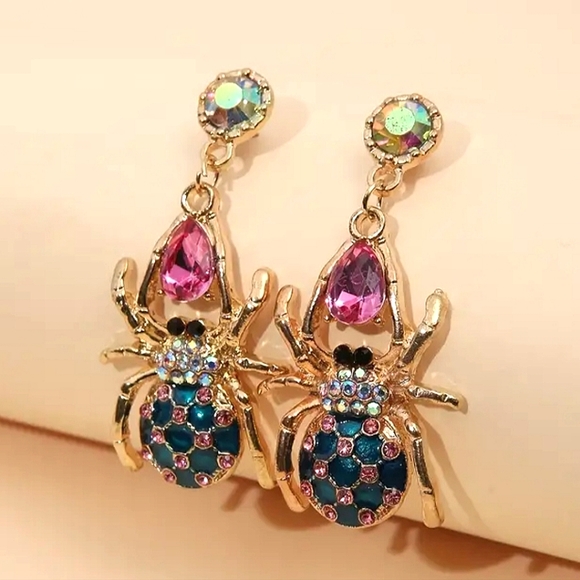 Betsey Johnson Style Maximalist Rhinestone Spider Earrings NWOT - Picture 2 of 6